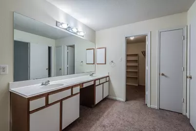 5007 Oak Stand Court, Katy, TX 77449 - Photo 25