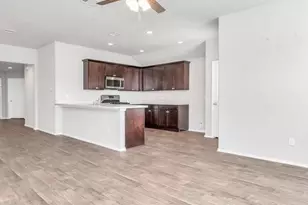 1827 Gibbons Creek Dr, Rosenberg, TX 77469 - Photo 11