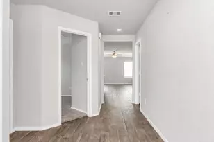 1827 Gibbons Creek Dr, Rosenberg, TX 77469 - Photo 3