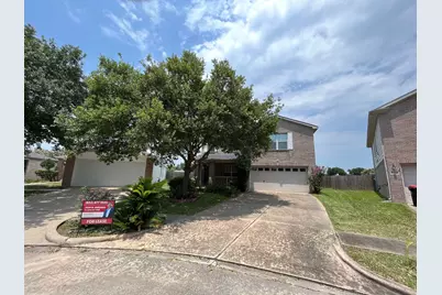 15202 Lynford Crest Drive, Houston, TX 77083 - Photo 13