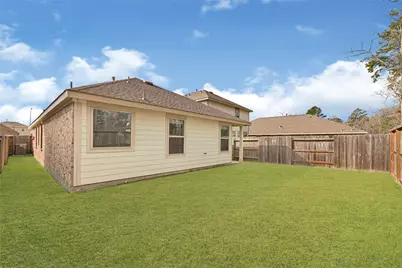 2010 Ballesteros Street, Crosby, TX 77532 - Photo 25