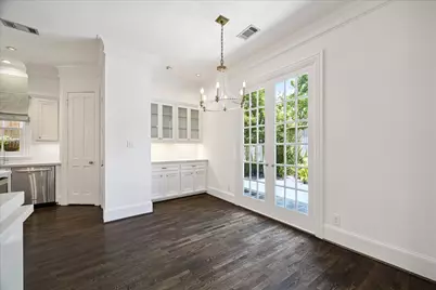 134 Park Laureate Drive, Houston, TX 77024 - Photo 15
