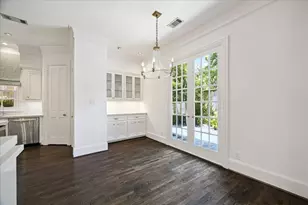 134 Park Laureate Dr, Houston, TX 77024 - Photo 15