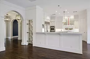 134 Park Laureate Dr, Houston, TX 77024 - Photo 17