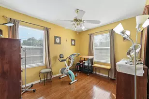 1404 Hemlock Dr, Pasadena, TX 77502 - Photo 15