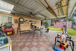 1404 Hemlock Dr, Pasadena, TX 77502 - Photo 19