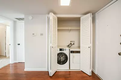 4641 Wild Indigo Street #450, Houston, TX 77027 - Photo 15