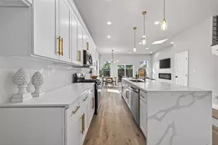 4117 Yale St, Houston, TX 77018 - Photo 9