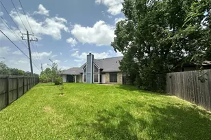 2523 Castle Pl, Stafford, TX 77477 - Photo 27