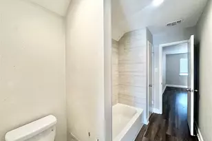 2523 Castle Pl, Stafford, TX 77477 - Photo 21