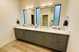 805 Dorothy St, Houston, TX 77007 - Photo 15