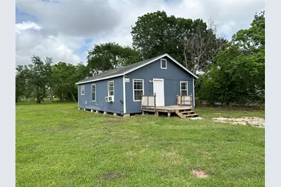626 W 7th Street, Freeport, TX 77541 - Photo 1