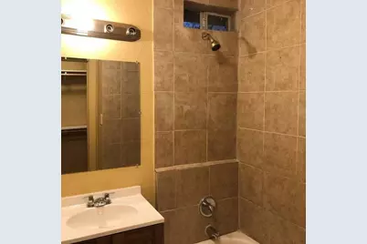 626 W 7th Street, Freeport, TX 77541 - Photo 5