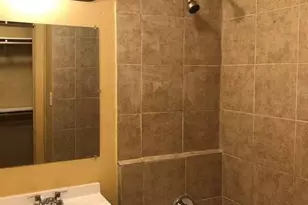 626 W 7th St, Freeport, TX 77541 - Photo 5
