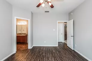 7006 Orchid St, Baytown, TX 77521 - Photo 9