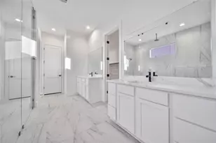 343 Louvenia Ct, Pinehurst, TX 77362 - Photo 19