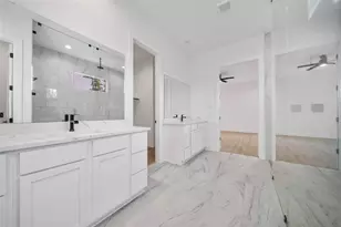 343 Louvenia Ct, Pinehurst, TX 77362 - Photo 21
