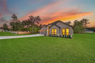 343 Louvenia Ct, Pinehurst, TX 77362 - Photo 35
