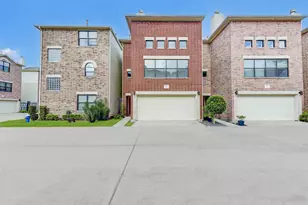 650 Westcross St, Houston, TX 77018 - Photo 1