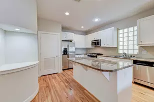 650 Westcross St, Houston, TX 77018 - Photo 25