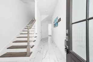 2103 Naomi St, Houston, TX 77054 - Photo 9