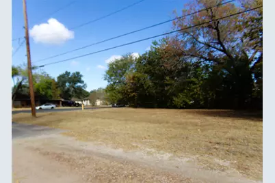 605 S Summit Street, Weimar, TX 78962 - Photo 23
