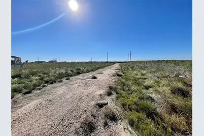 270 Titanic Street, Sargent, TX 77414 - Photo 3