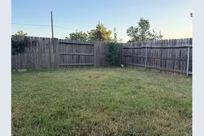 8826 Intervale Street, Houston, TX 77075 - Photo 17