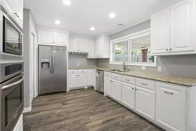 1205 Marine Drive, Galveston, TX 77550 - Photo 15