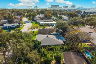 1205 Marine Dr, Galveston, TX 77550 - Photo 33