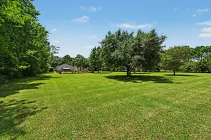 424 Middleton St, Bacliff, TX 77518 - Photo 27