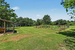 424 Middleton St, Bacliff, TX 77518 - Photo 23