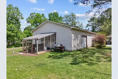 424 Middleton Street, Bacliff, TX 77518 - Photo 17