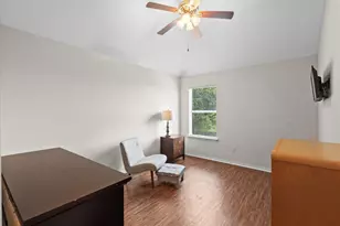 838 San Jacinto Circle, Baytown, TX 77521 - Photo 21