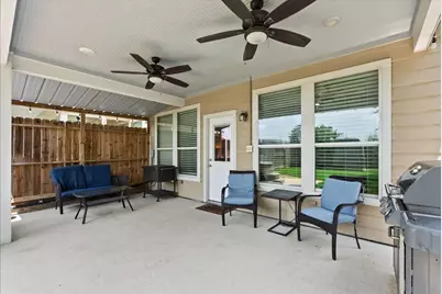 838 San Jacinto Circle, Baytown, TX 77521 - Photo 25