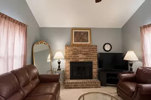 14314 River Glen Dr, Sugar Land, TX 77498 - Photo 3