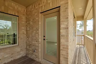 608 Cypress Bay Ln, Pinehurst, TX 77362 - Photo 33