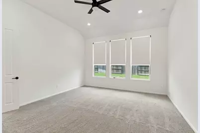 608 Cypress Bay Lane, Pinehurst, TX 77362 - Photo 23