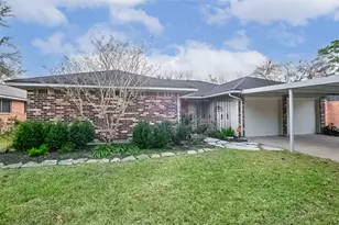 2026 Briar Ridge Dr, Rosenberg, TX 77471 - Photo 3