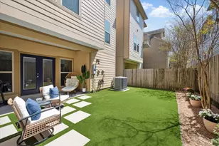 2619 Shady Woods Ln, Houston, TX 77008 - Photo 1