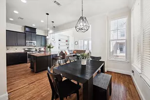 2619 Shady Woods Ln, Houston, TX 77008 - Photo 11