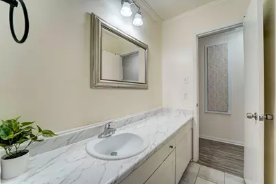 8851 Alcott, Houston, TX 77080 - Photo 21