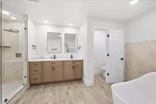 232 County Rd 4182, Orange, TX 77632 - Photo 13