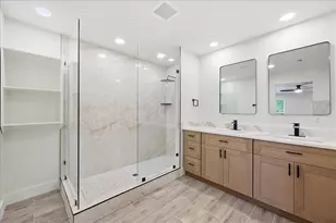 232 County Rd 4182, Orange, TX 77632 - Photo 15
