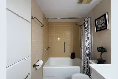 845 Augusta Drive #11, Houston, TX 77057 - Photo 15