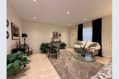845 Augusta Drive #11, Houston, TX 77057 - Photo 9