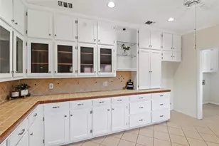 904 Bob White St, Bryan, TX 77802 - Photo 15