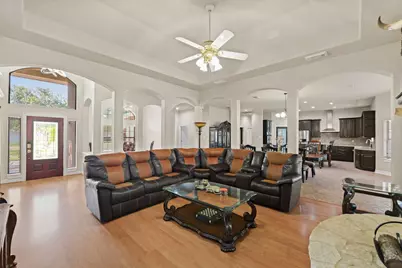 199 Holly Lane, New Caney, TX 77357 - Photo 9