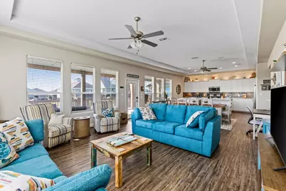 940 Driftwood Drive, Crystal Beach, TX 77650 - Photo 15