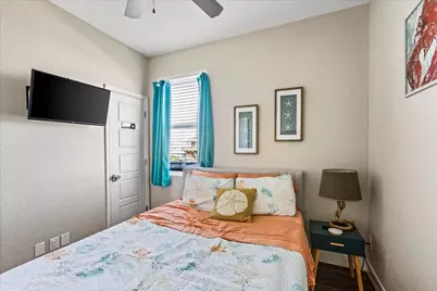 940 Driftwood Drive, Crystal Beach, TX 77650 - Photo 33